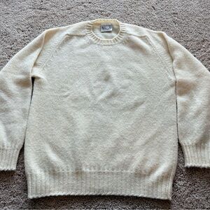 Jamieson’s Shetland Wool Crewneck Sweater